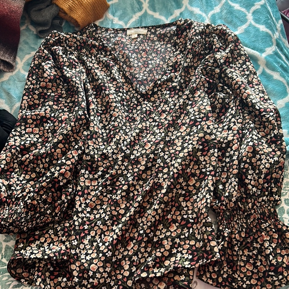 Entro Floral top